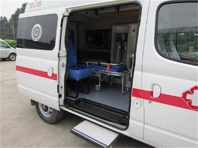 坡心镇救护车出租服务案例7