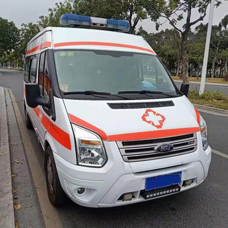 坡心镇用途不同，救护车装备标准也不同