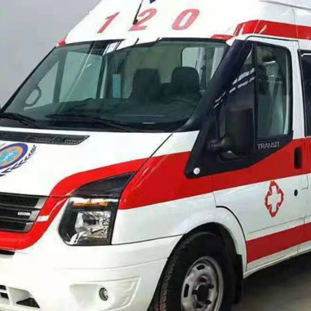 坡心镇非急救护送病人转院租赁救护车的优缺点对比